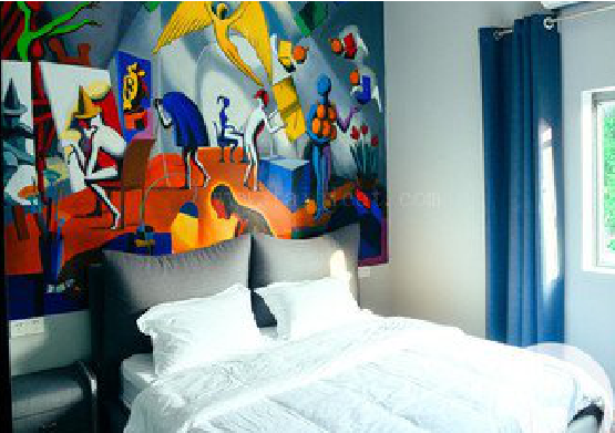 信丰对于酒店的墙体彩绘而言更注重哪些方面？