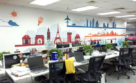 信丰教你设计办公室墙绘的方法。